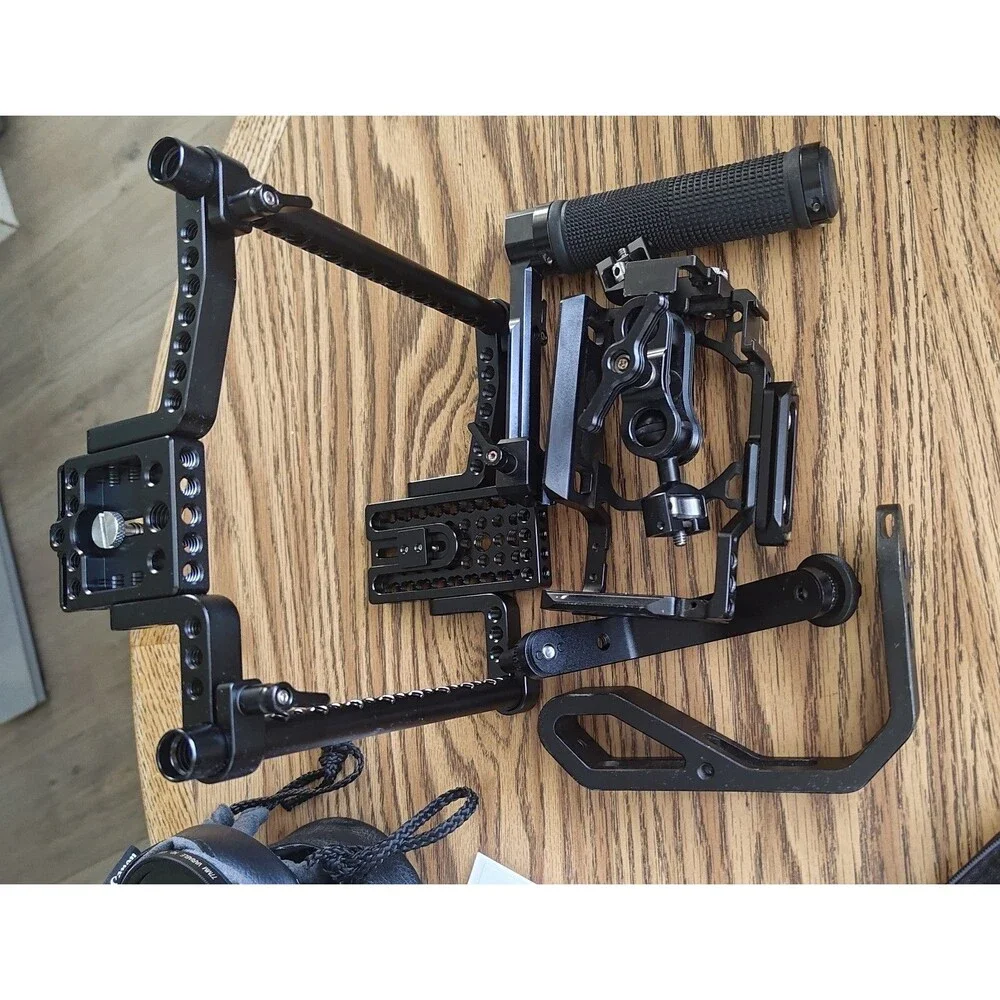 Lot SmallRig Cage Camera Lens Lens Chargers Filters Sony Tiffen Tokina